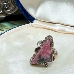 Vintage rhodonite silver ring